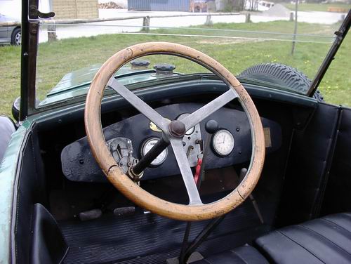Armaturenbrett / dashboard