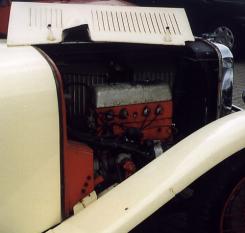 Unrestaurierter Motor von der Zndkerzenseite aus.