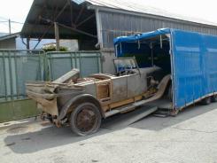 Also alle losen Teile ins Auto gestapelt und rauf auf den Transporter.